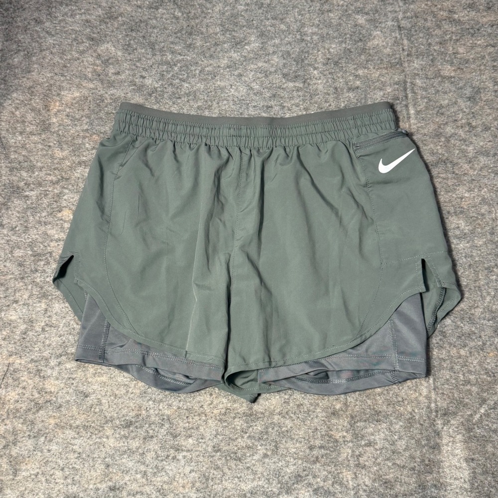 Nike 10k 2-in-1 Women Running Shorts M Grey Dri-FIT Compression Liner CZ9574-084